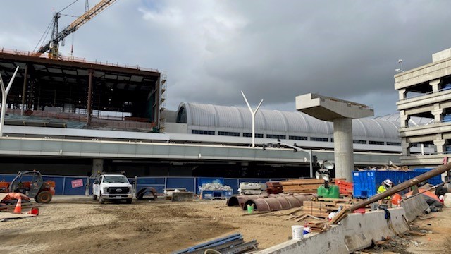 Construction of a pedestrian bridge