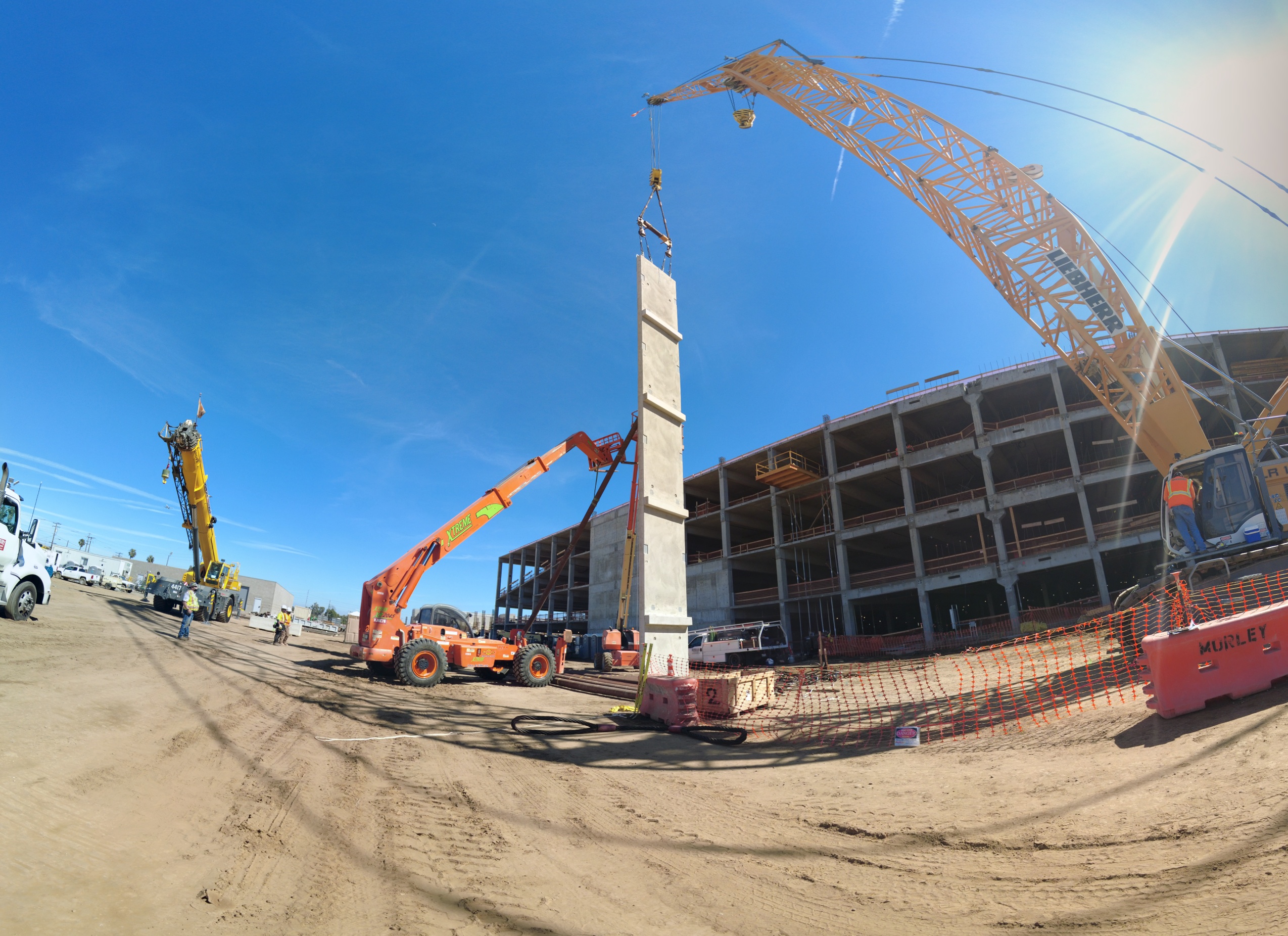 Consolidated Rent-A-Car facility’s Ready Return building precast stair installation.